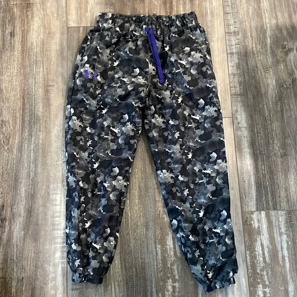 Under Armour Cold Gear Camo Jogger Pants - Picture 1 of 5